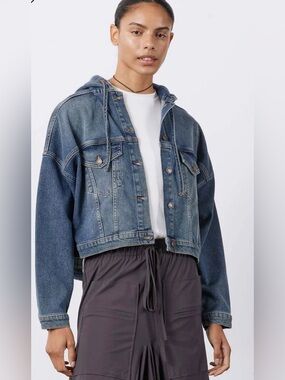 Ruti NWT The Denim Jacket 2.0 Night Blue Hooded Jean Sz Xs